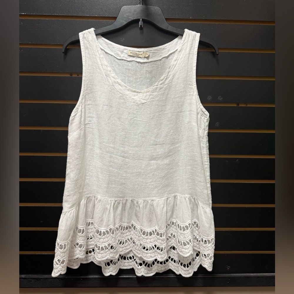 Valentina Naldi White Linen Tank Top with Crochet Cotton Hem – Made in Italy